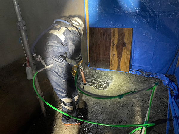 コンクリート斫り