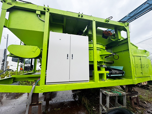 汚泥処理事業部